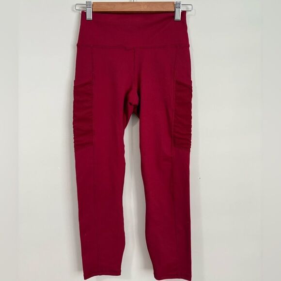 Fabletics Cropped Leggings - Picture 1 of 10